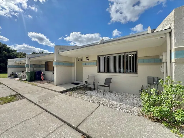 $165,000 | 104 Mayfair Place Southwest, Winter Haven, FL 33880