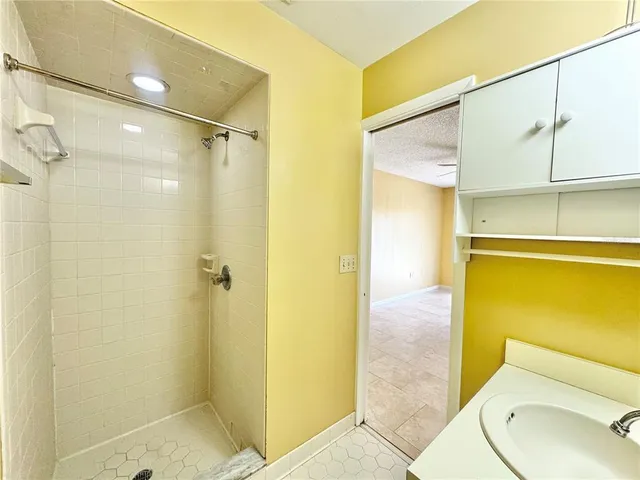 $165,000 | 104 Mayfair Place Southwest, Winter Haven, FL 33880