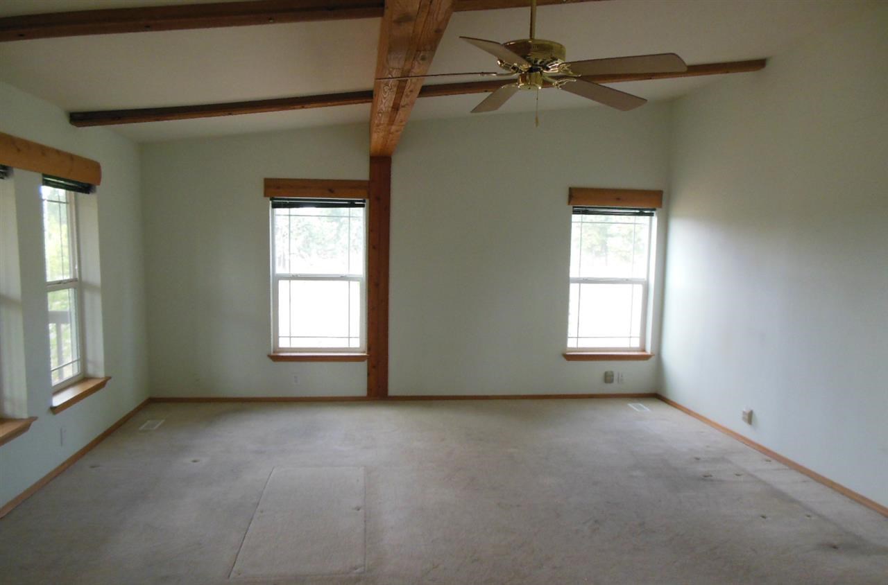 29220 West Cornwall Road Edwall, WA 99008 - Photo 2 of 11 Gallery Image 2