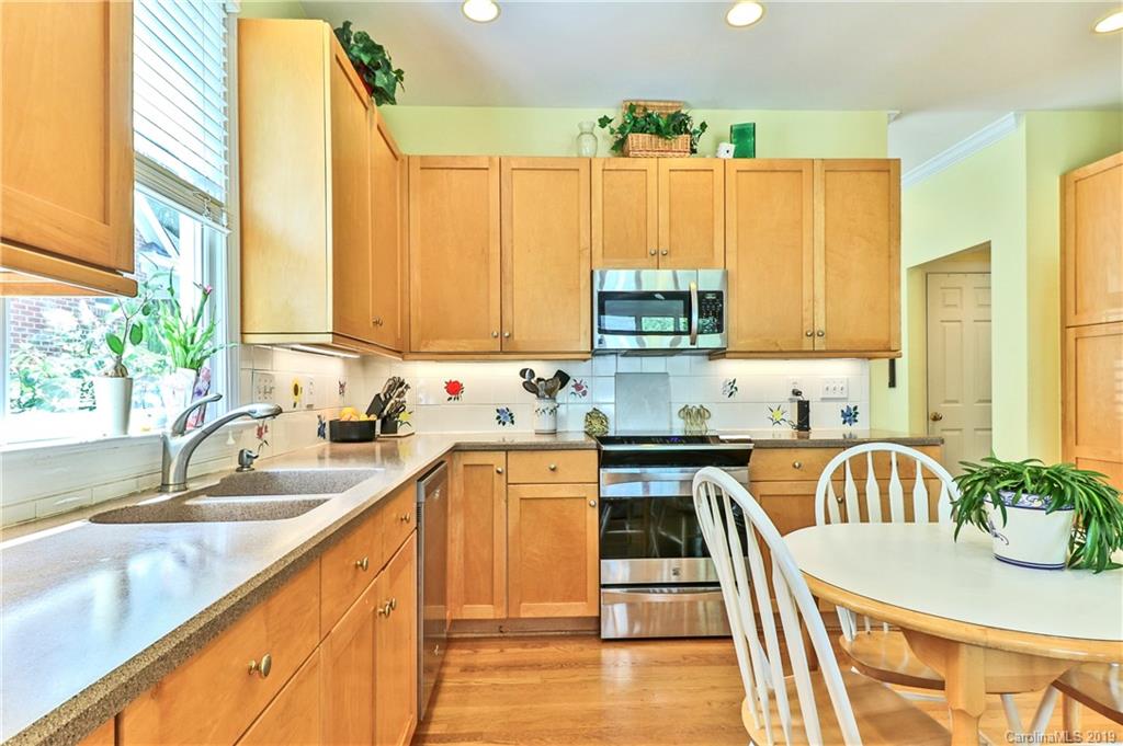 2116 Club Road Charlotte, NC 28205 - Photo 14 of 33 Gallery Image 14