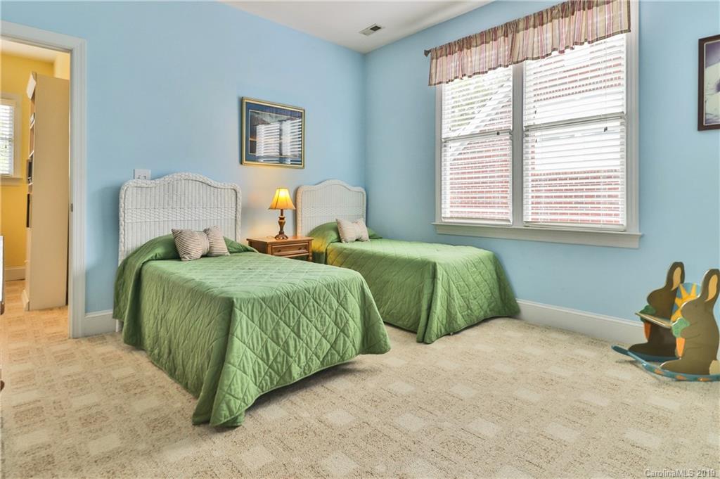 2116 Club Road Charlotte, NC 28205 - Photo 23 of 33 Gallery Image 23