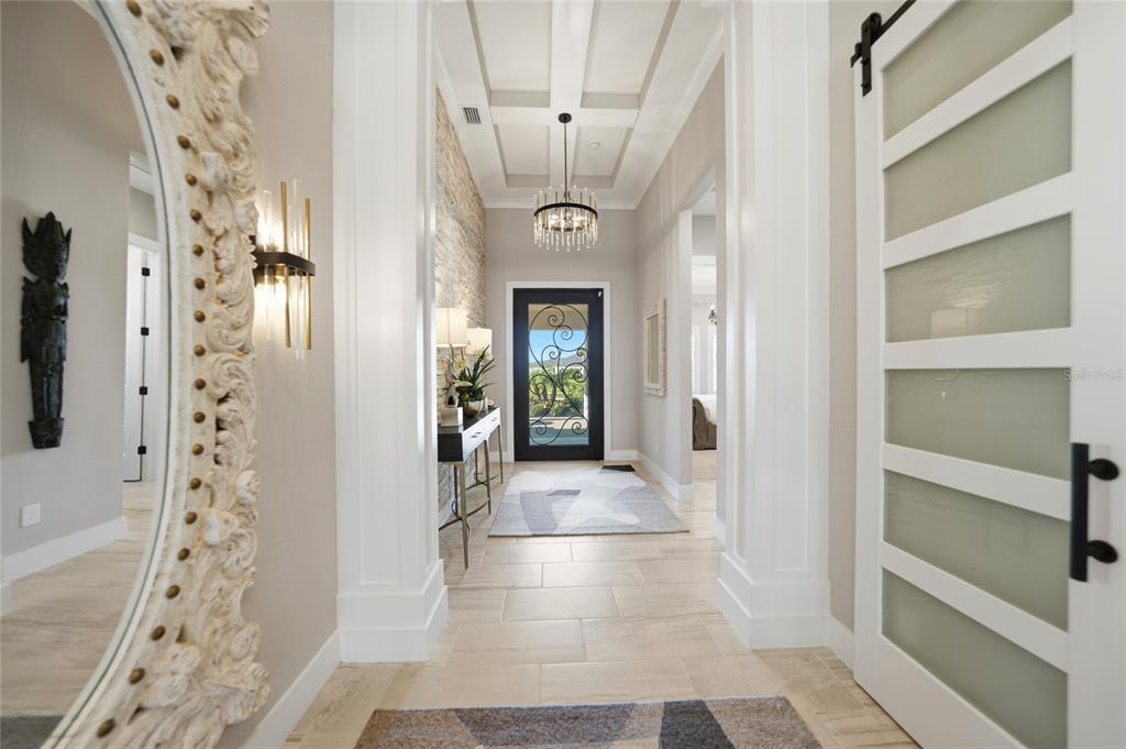 11552 Gleaming Terrace Venice, FL 34293 - Photo 3 of 52