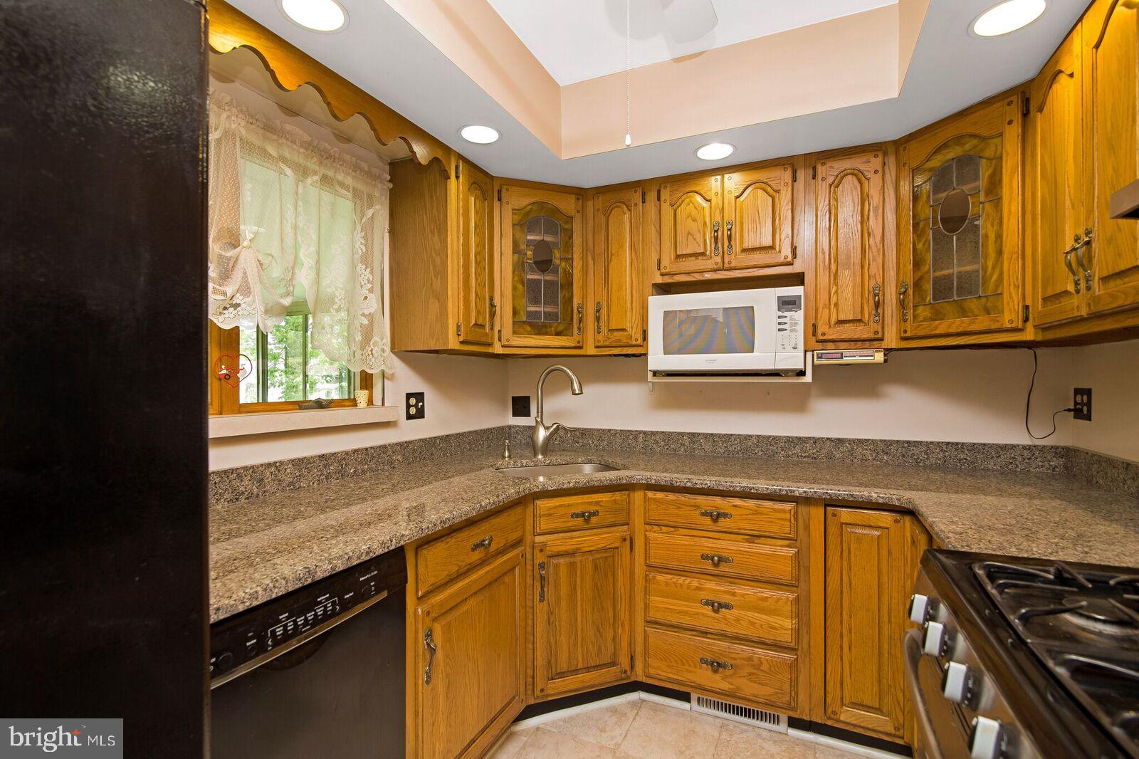 51 St Dunstans Road Hatboro, PA 19040 - Photo 7 of 24 Kitchen with Granite