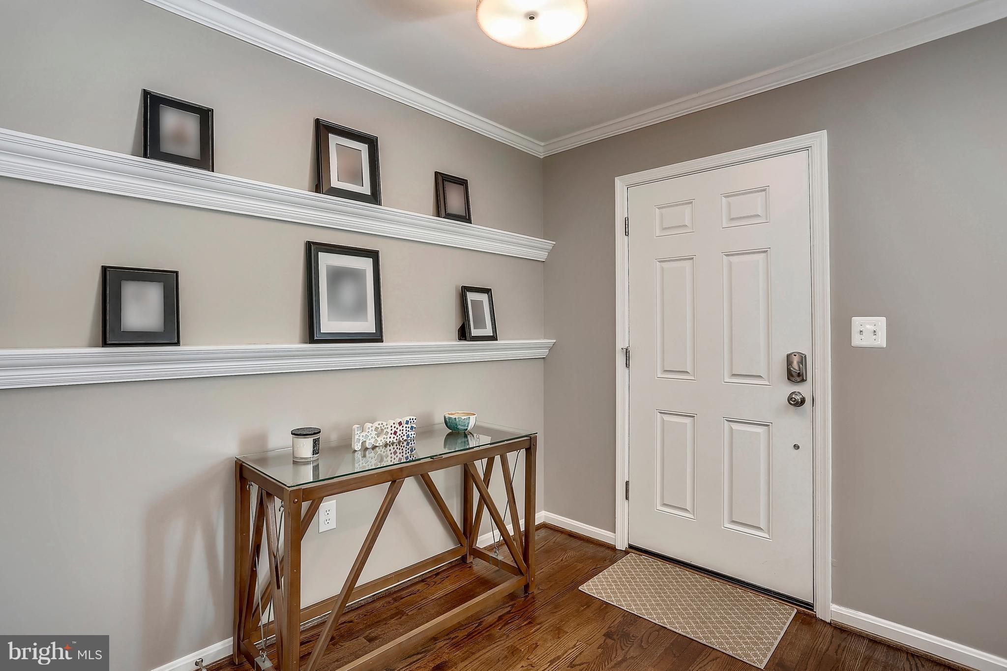 410 Little Quarry Road Gaithersburg, MD 20878 - Photo 2 of 30 Entry Foyer