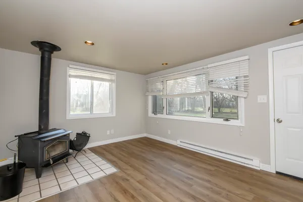 $374,900 | 888 Wildwood Place, Oconomowoc, WI 53066