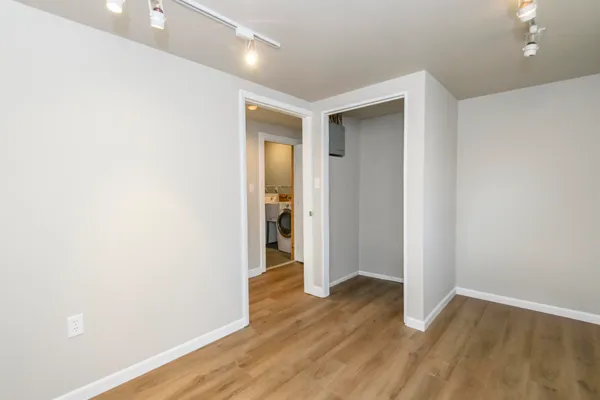 $374,900 | 888 Wildwood Place, Oconomowoc, WI 53066