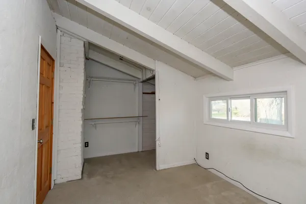 $374,900 | 888 Wildwood Place, Oconomowoc, WI 53066