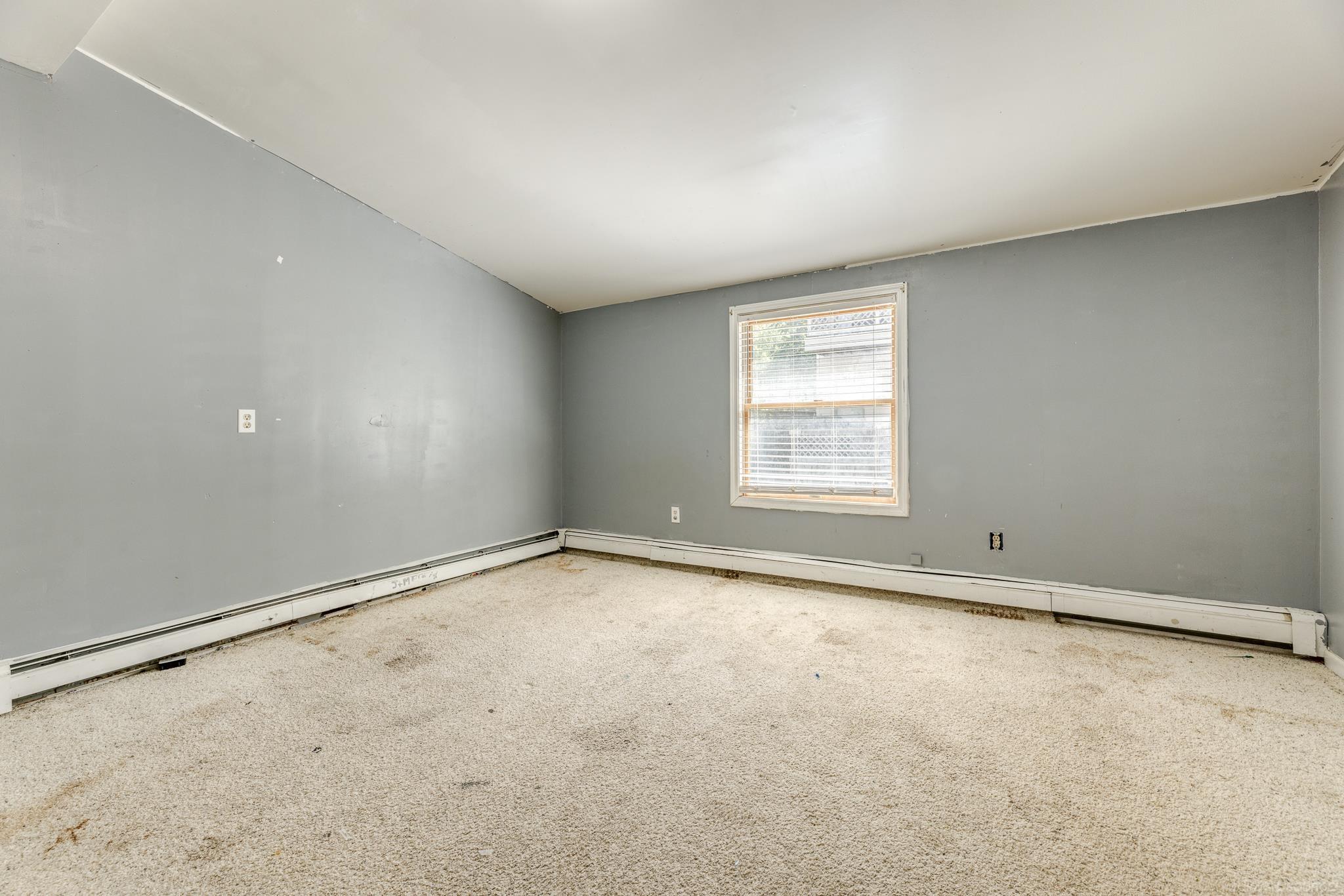 7770 Shorecliff Road Lexington, MI 48450 - Photo 14 of 32 Main Floor Unit