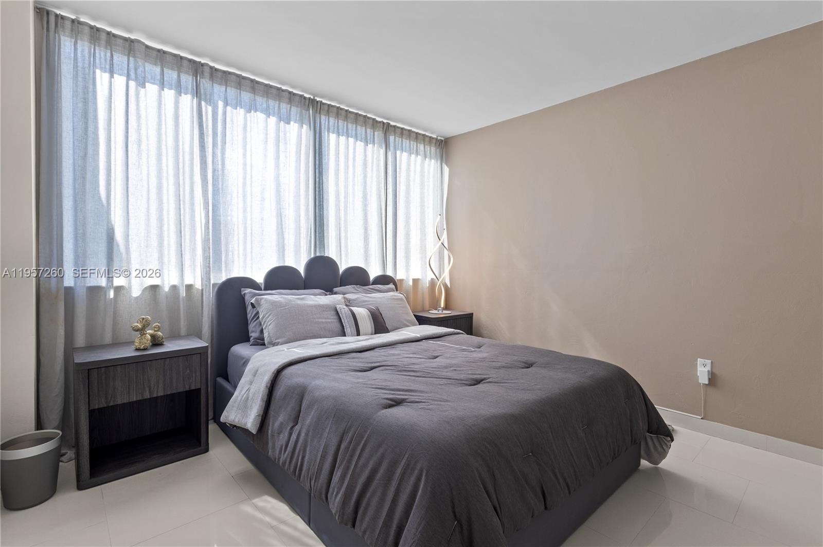 1345 Lincoln Road, Unit 403 Miami Beach, FL 33139 - Photo 32 of 33