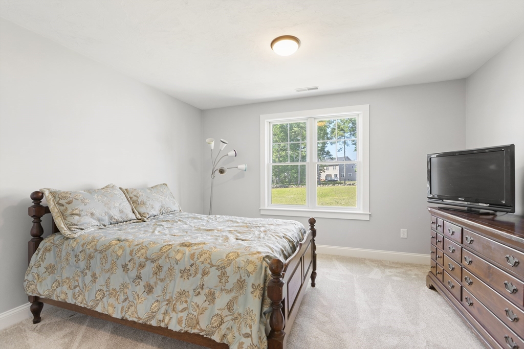 27 Compass Point Drive, Unit 27 Douglas, MA 01516 - Photo 21 of 33