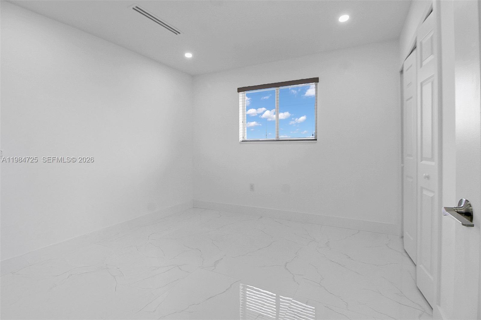 12840 Southwest 268th Street Homestead, FL 33032 - Photo 20 of 37