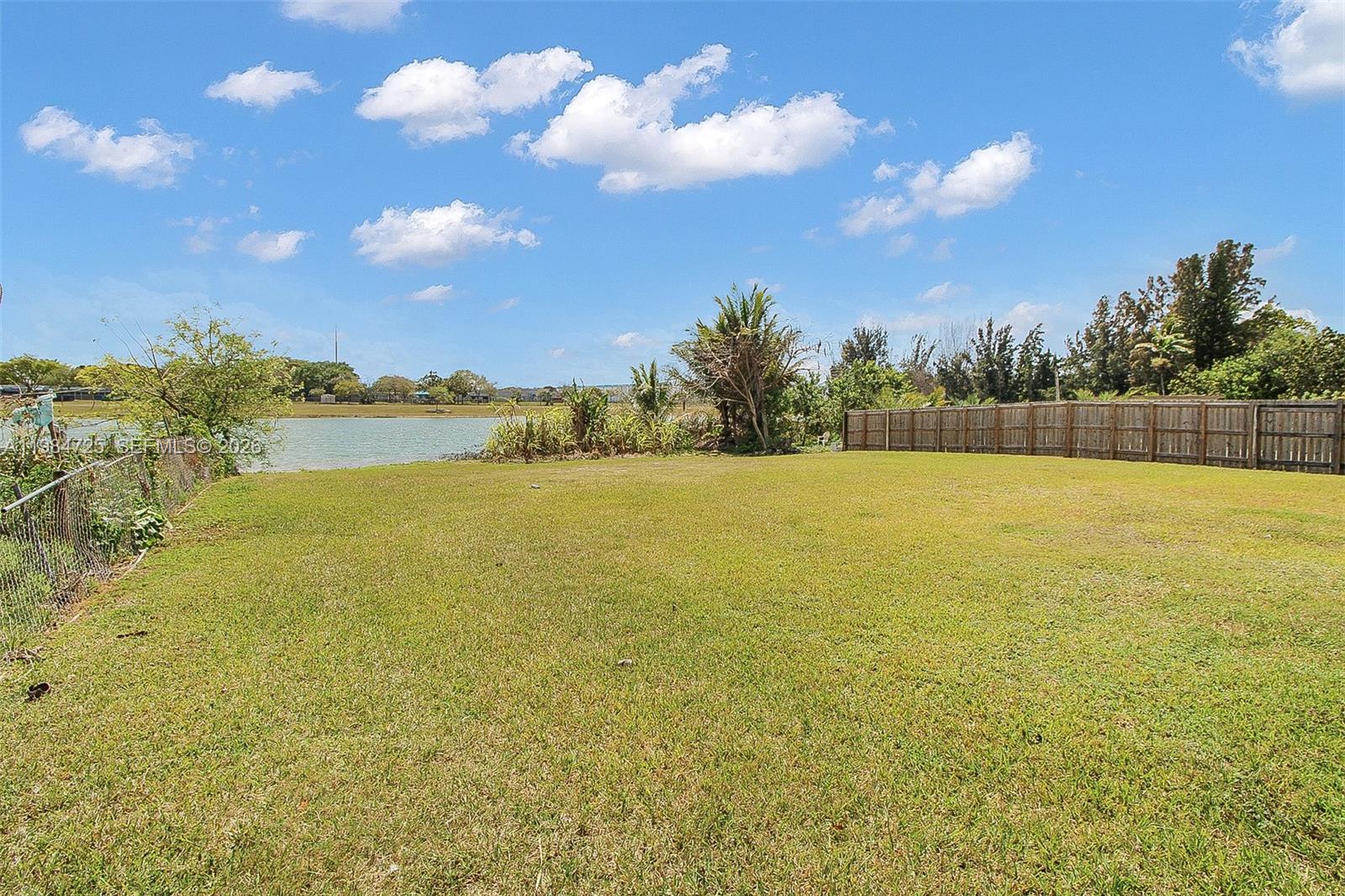 12840 Southwest 268th Street Homestead, FL 33032 - Photo 25 of 37