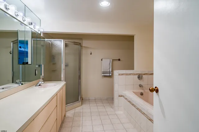 $6,250 | 3101 Boardwalk, Unit 34022, Atlantic City, NJ 08401