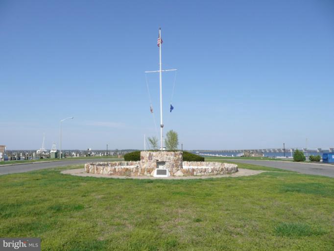 1003 Travers Street Cambridge, MD 21613 - Photo 25 of 30 Long Wharf park and yacht basin