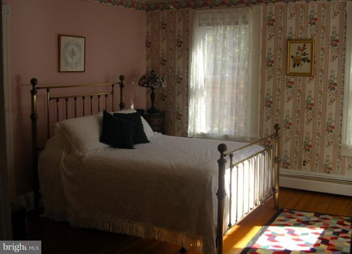 1003 Travers Street Cambridge, MD 21613 - Photo 4 of 30 Bedroom #2