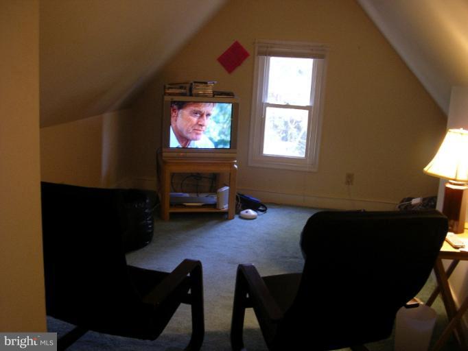 1003 Travers Street Cambridge, MD 21613 - Photo 8 of 30 3rd floor Recreation Room/TV Room