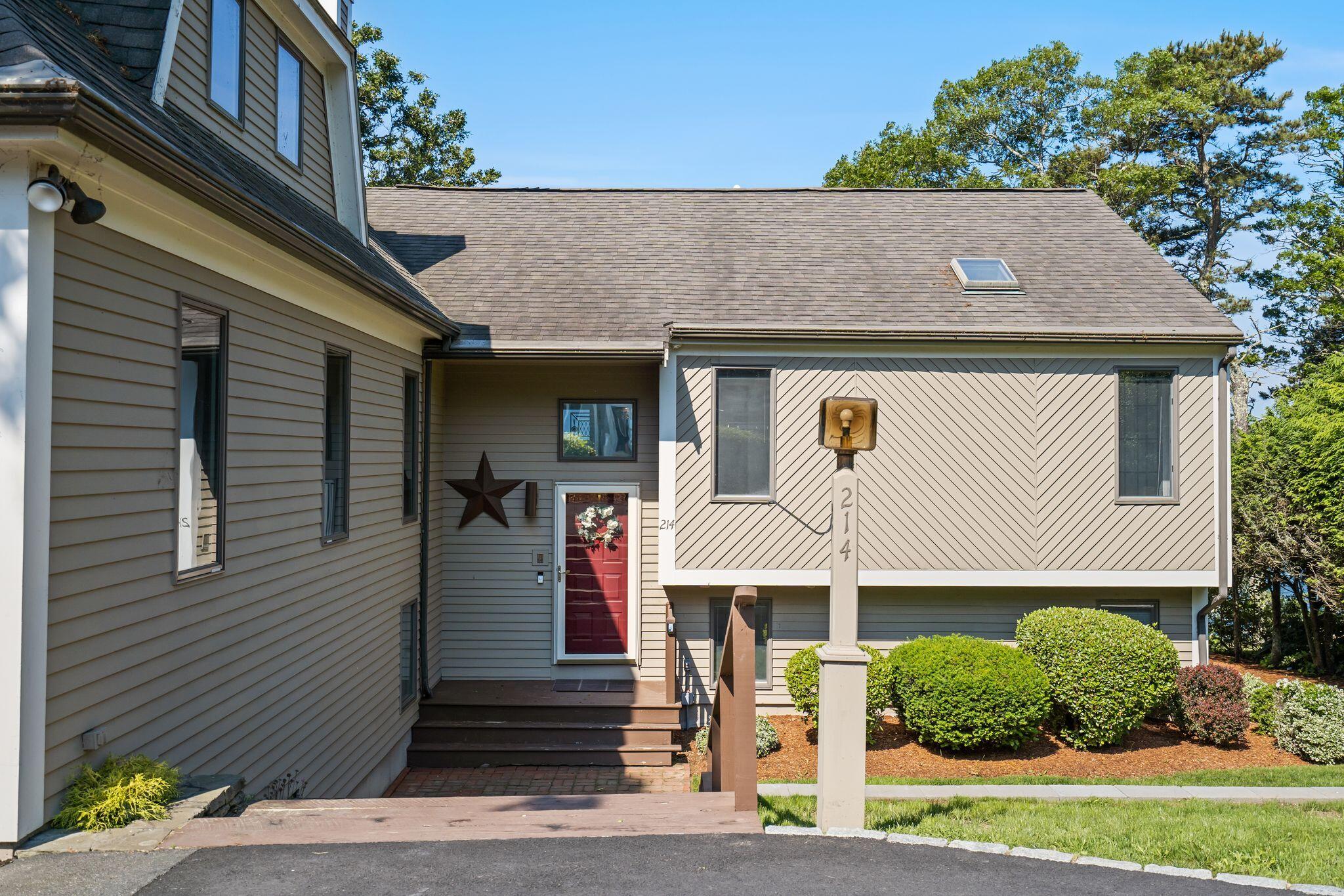214 Wheeler Road Mashpee, MA 02649 - Photo 6 of 43 5_Mashpee-03