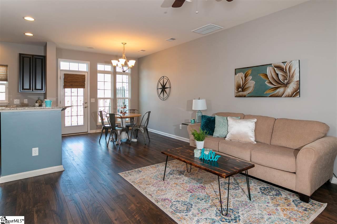 434 Christiane Way Greenville, SC 29607 - Photo 3 of 20 Gallery Image 3