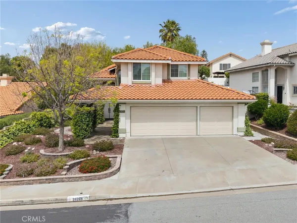 $899,999 | 28269 Rodgers Drive, Saugus, CA 91350