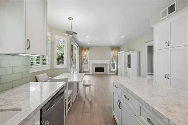 $899,999 | 28269 Rodgers Drive, Saugus, CA 91350