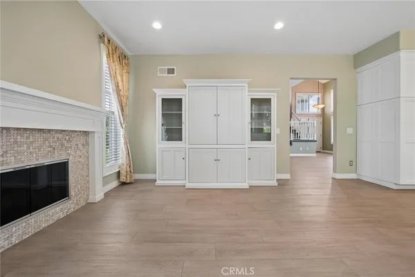 $899,999 | 28269 Rodgers Drive, Saugus, CA 91350