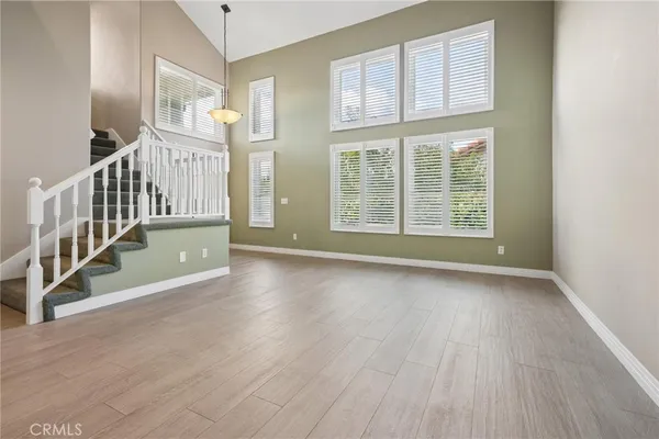 $899,999 | 28269 Rodgers Drive, Saugus, CA 91350