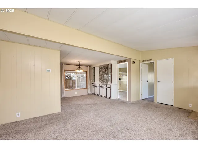 $122,000 | 2901 East 2nd Street, Unit 60, Newberg, OR 97132