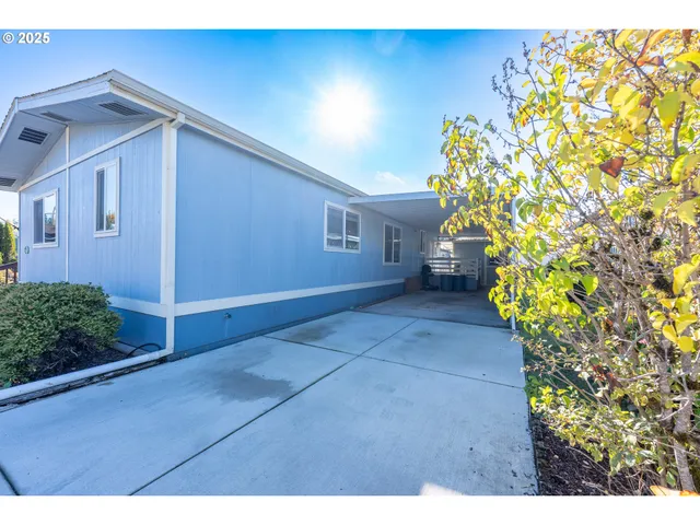 $122,000 | 2901 East 2nd Street, Unit 60, Newberg, OR 97132