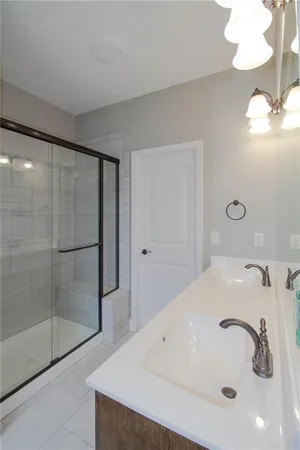 $522,630 | 11122 North Bristol Avenue, Kansas City, MO 64156