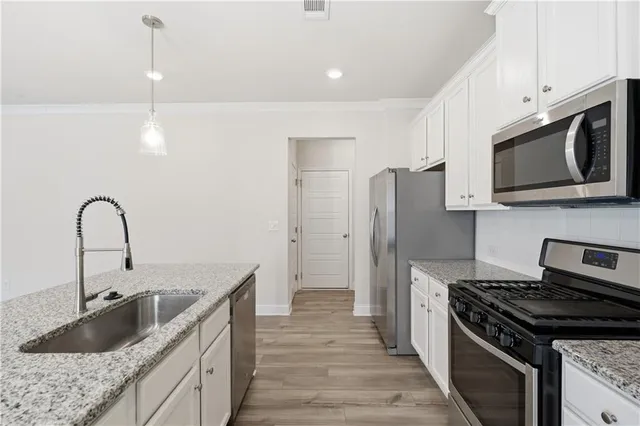 $2,700 | 1612 Dover Creek Lane, Lawrenceville, GA 30045