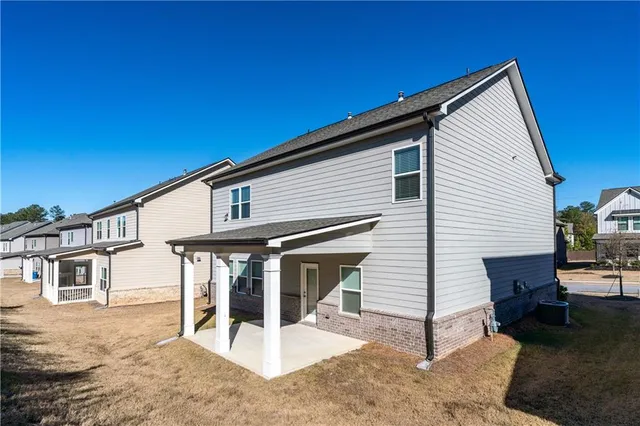 $2,700 | 1612 Dover Creek Lane, Lawrenceville, GA 30045