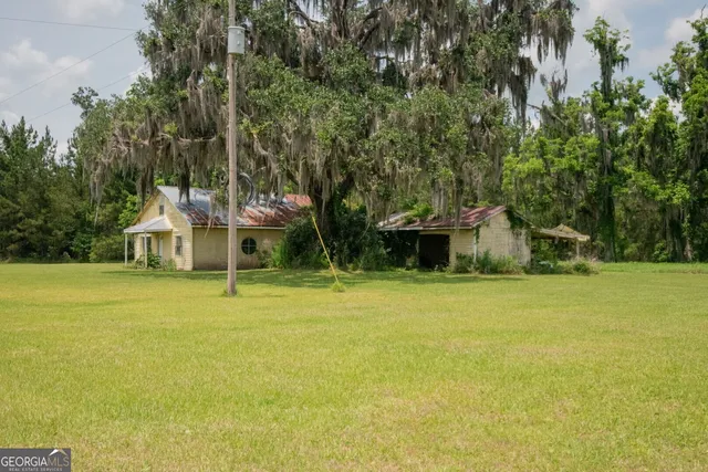 $889,000 | 2165 Owens Ferry Road, White Oak, GA 31568