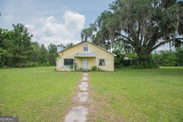 $889,000 | 2165 Owens Ferry Road, White Oak, GA 31568