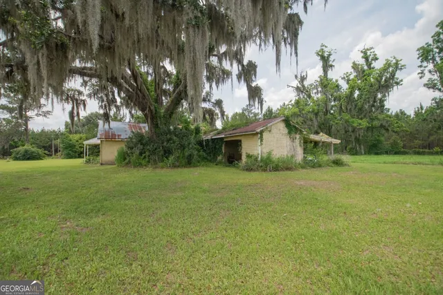 $889,000 | 2165 Owens Ferry Road, White Oak, GA 31568