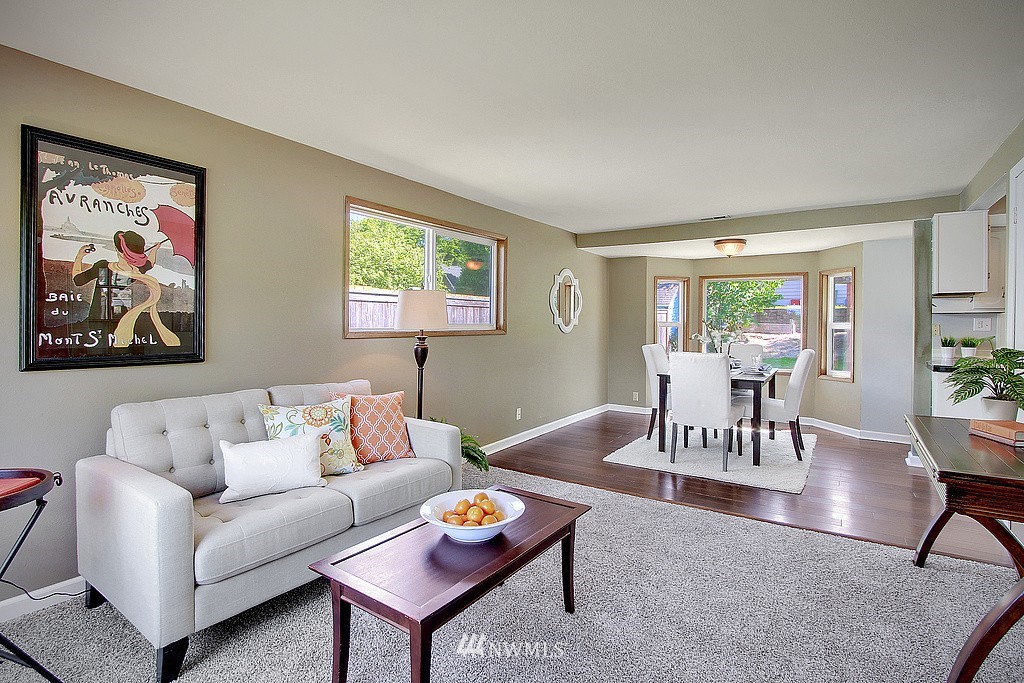 318 View Ridge Drive Everett, WA 98203 - Photo 7 of 19