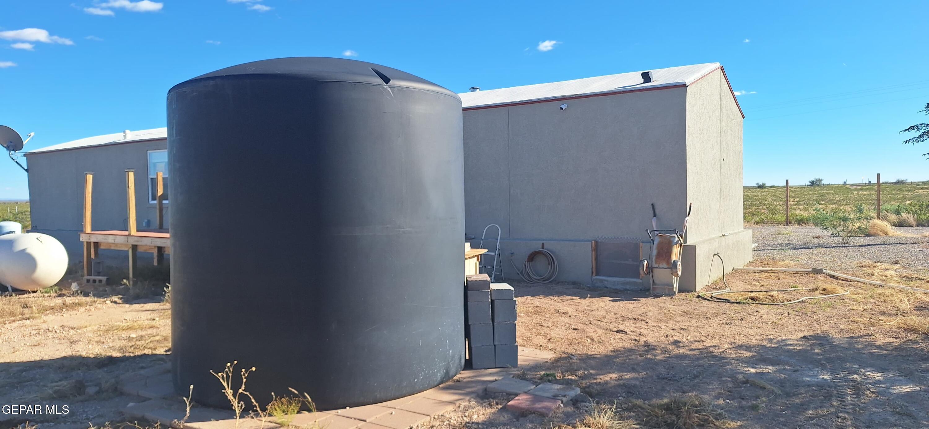 100 North Sparks Ranch Road Dell City, TX 79847 - Photo 7 of 19 a view of outdoor space and yard
