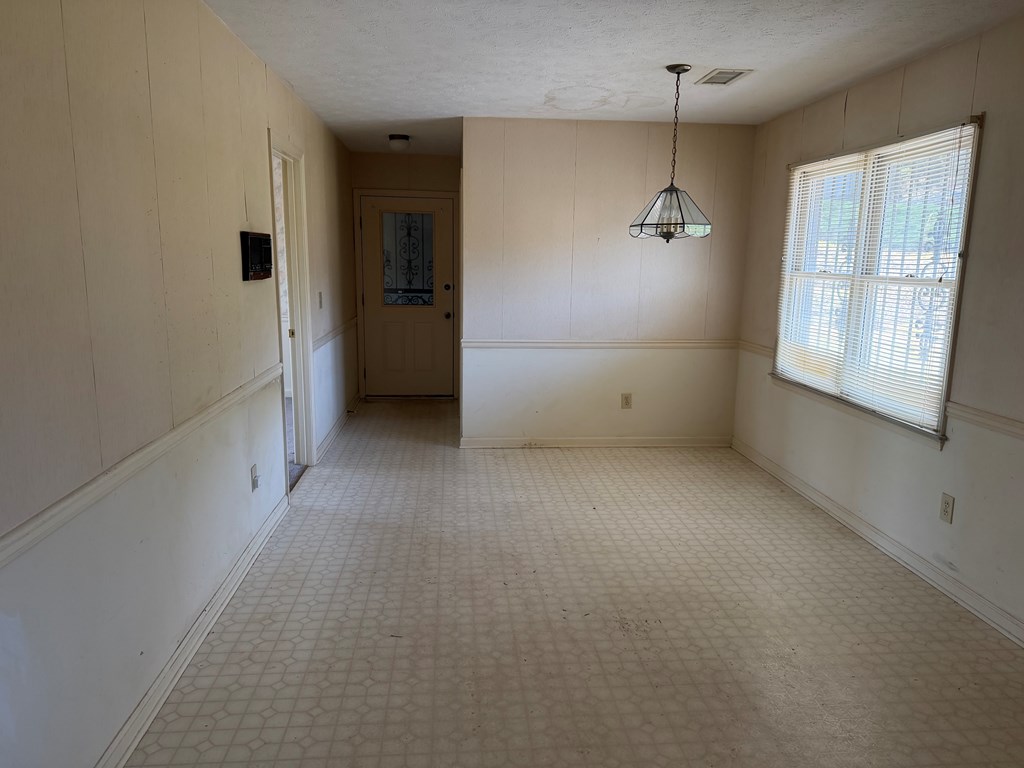 1359 Kings Mountain Road Columbus, GA 31907 - Photo 7 of 17