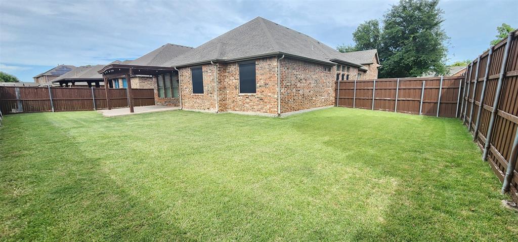 213 Bugle Call Road Forney, TX 75126 - Photo 28 of 40 Large fenced back yard