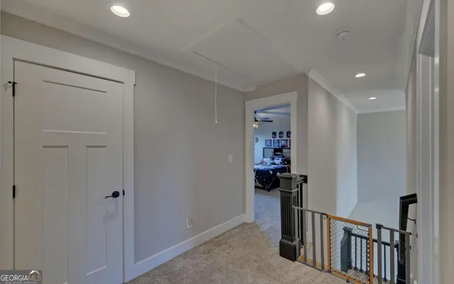 a view of a room with an empty space