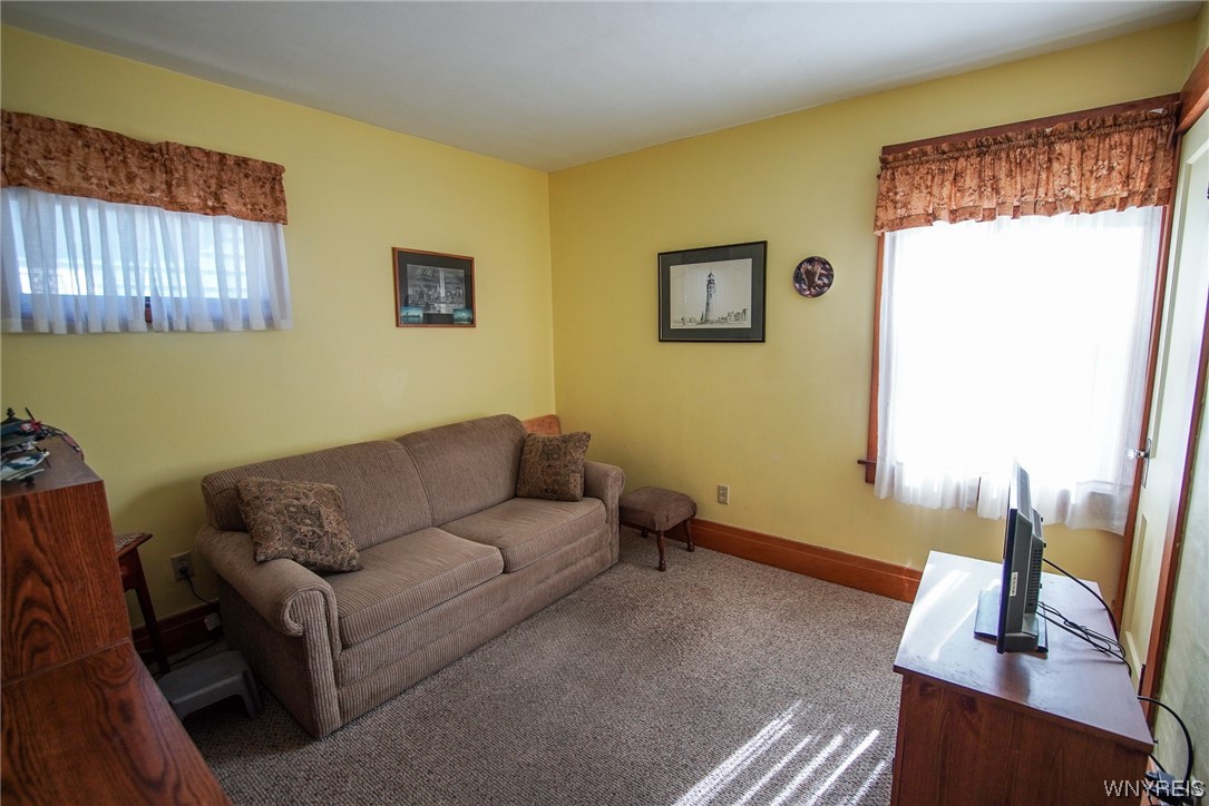 39 Robins Street Buffalo, NY 14220 - Photo 15 of 45