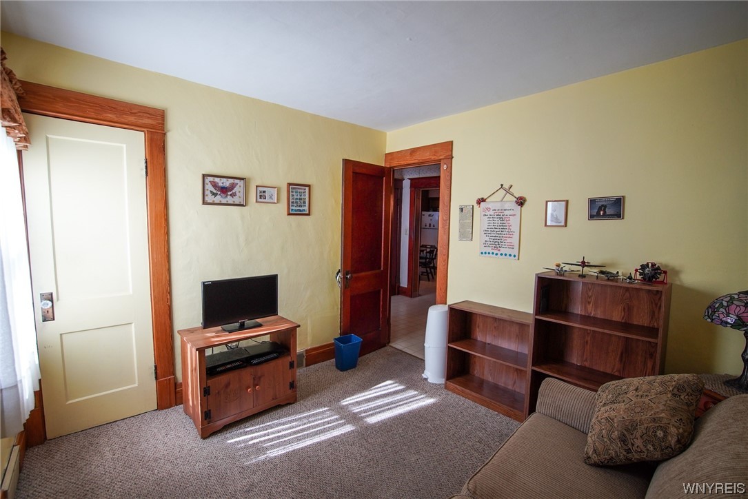 39 Robins Street Buffalo, NY 14220 - Photo 16 of 45