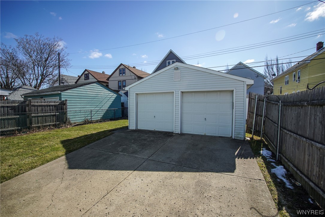 39 Robins Street Buffalo, NY 14220 - Photo 39 of 45