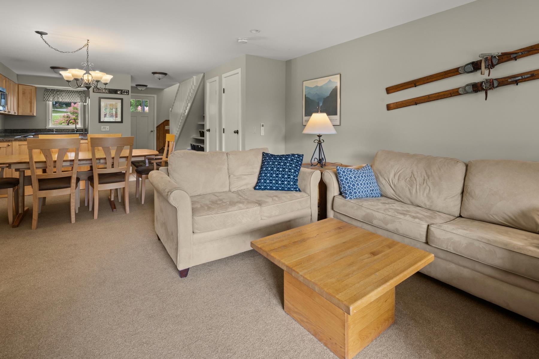6051 Mountain Road, Unit 29 Stowe, VT 05672 - Photo 22 of 40 Gallery Image 22