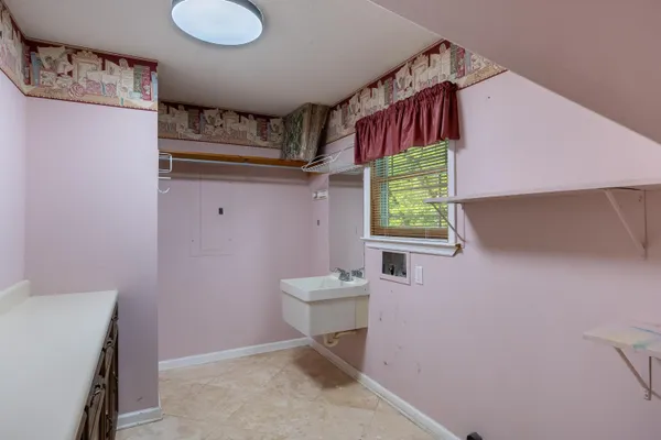 $340,000 | 1905 Woods View Court, Hixson, TN 37343