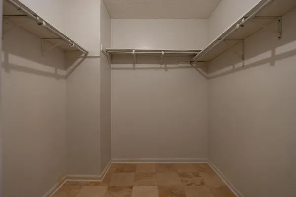 $340,000 | 1905 Woods View Court, Hixson, TN 37343