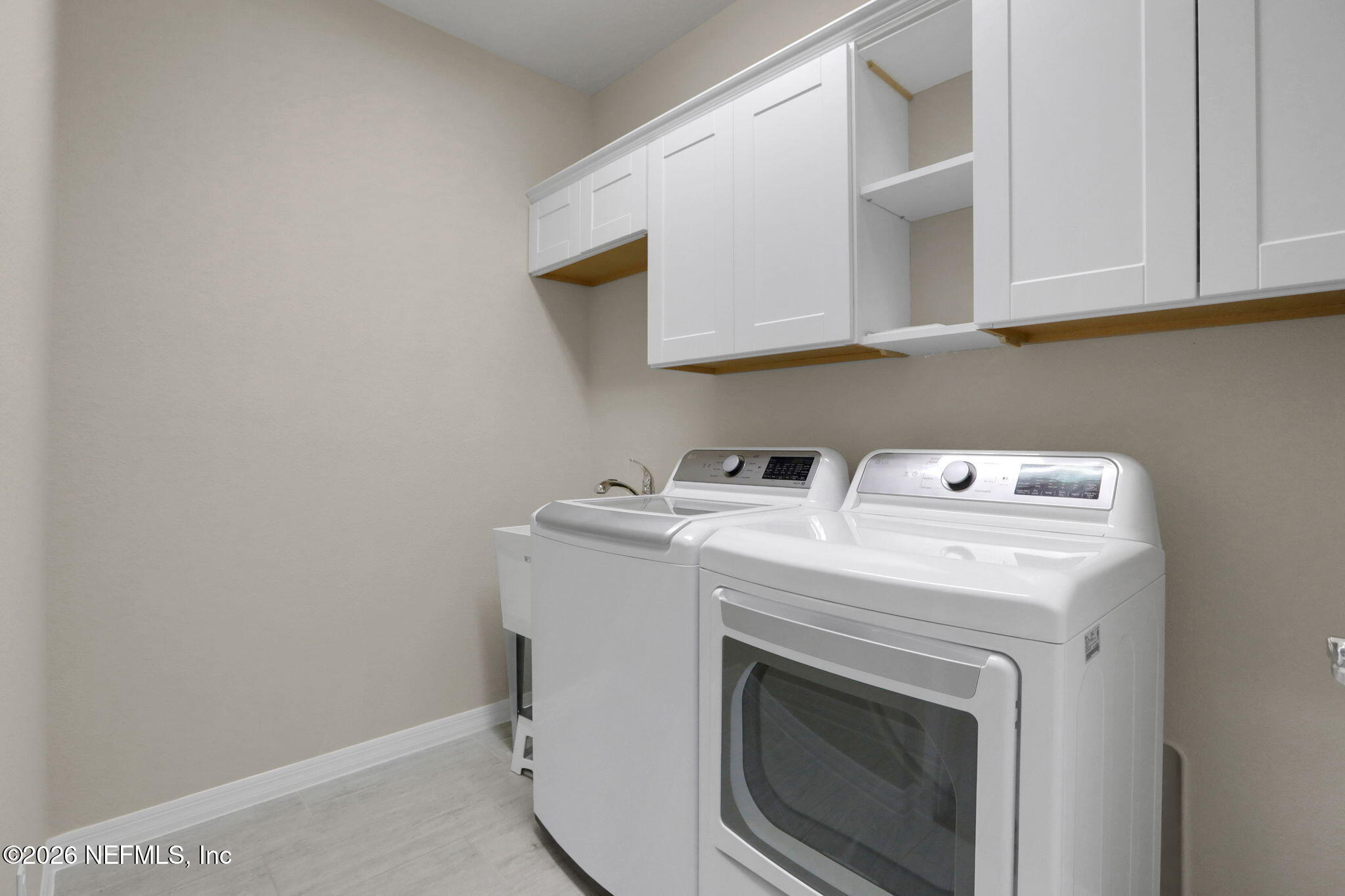 102 Woodbriar Road Ponte Vedra, FL 32081 - Photo 28 of 55 Laundry Room