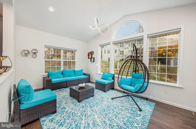 $839,000 | 4555 Lark Meadows Drive, Mechanicsburg, PA 17055