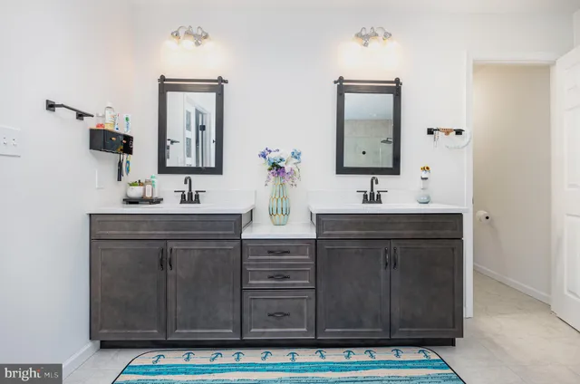 $839,000 | 4555 Lark Meadows Drive, Mechanicsburg, PA 17055