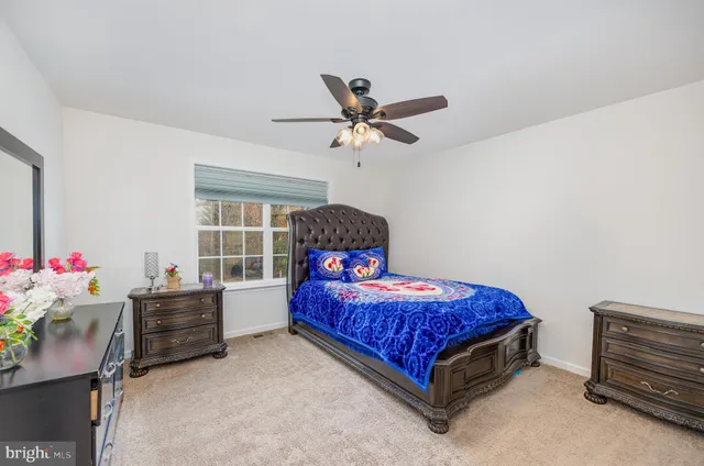 $839,000 | 4555 Lark Meadows Drive, Mechanicsburg, PA 17055