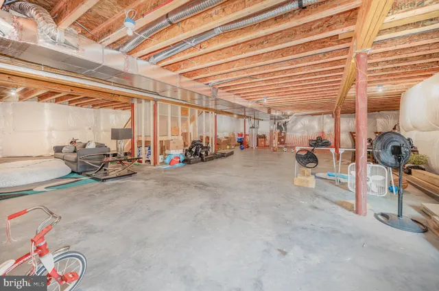 $839,000 | 4555 Lark Meadows Drive, Mechanicsburg, PA 17055